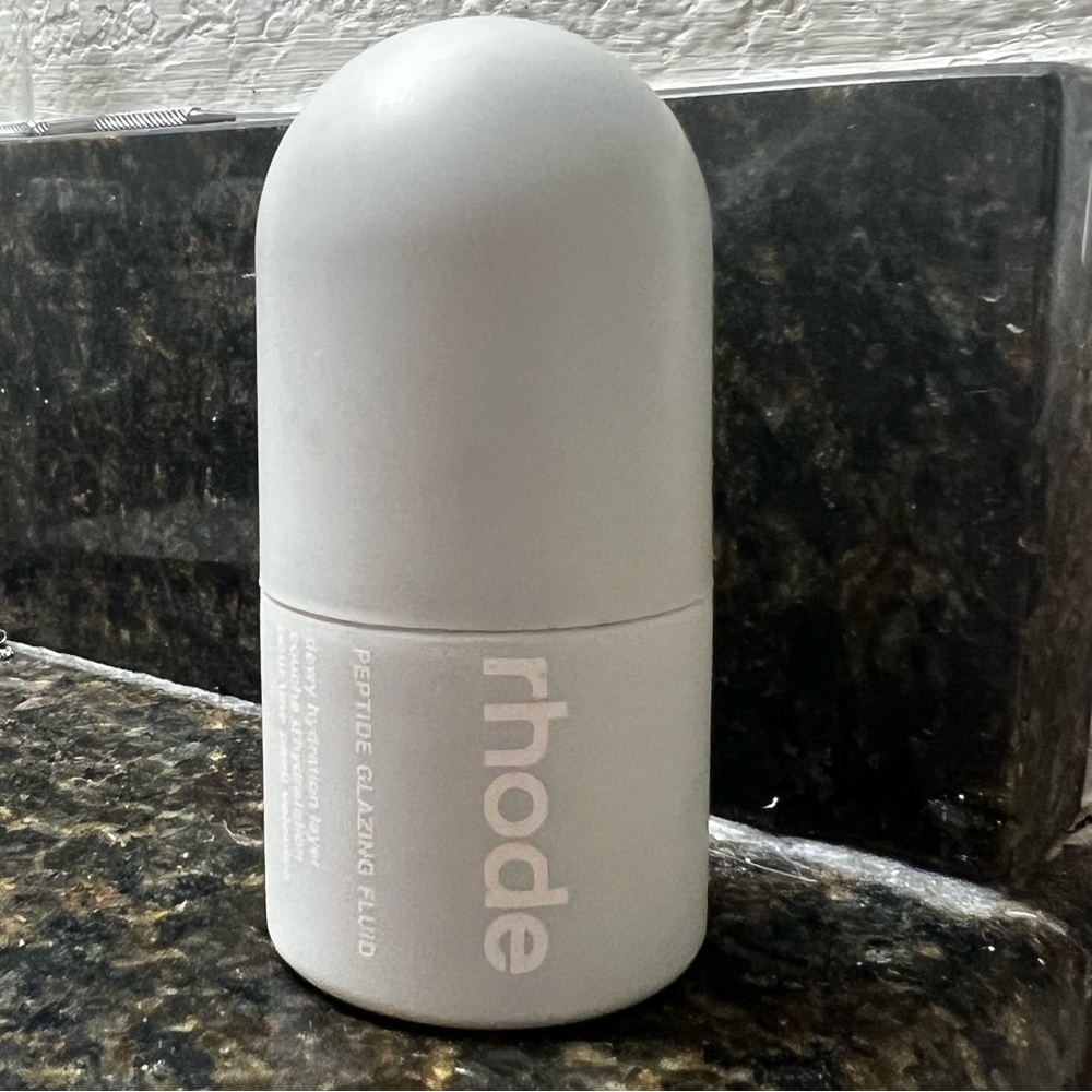 Rhode Glazing Peptide Fluid